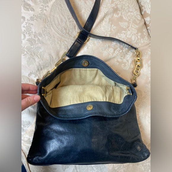 Tory Burch Black Leather Fold-Over Crossbody Bag with Gold Logo & Accents - Picture 9 of 14